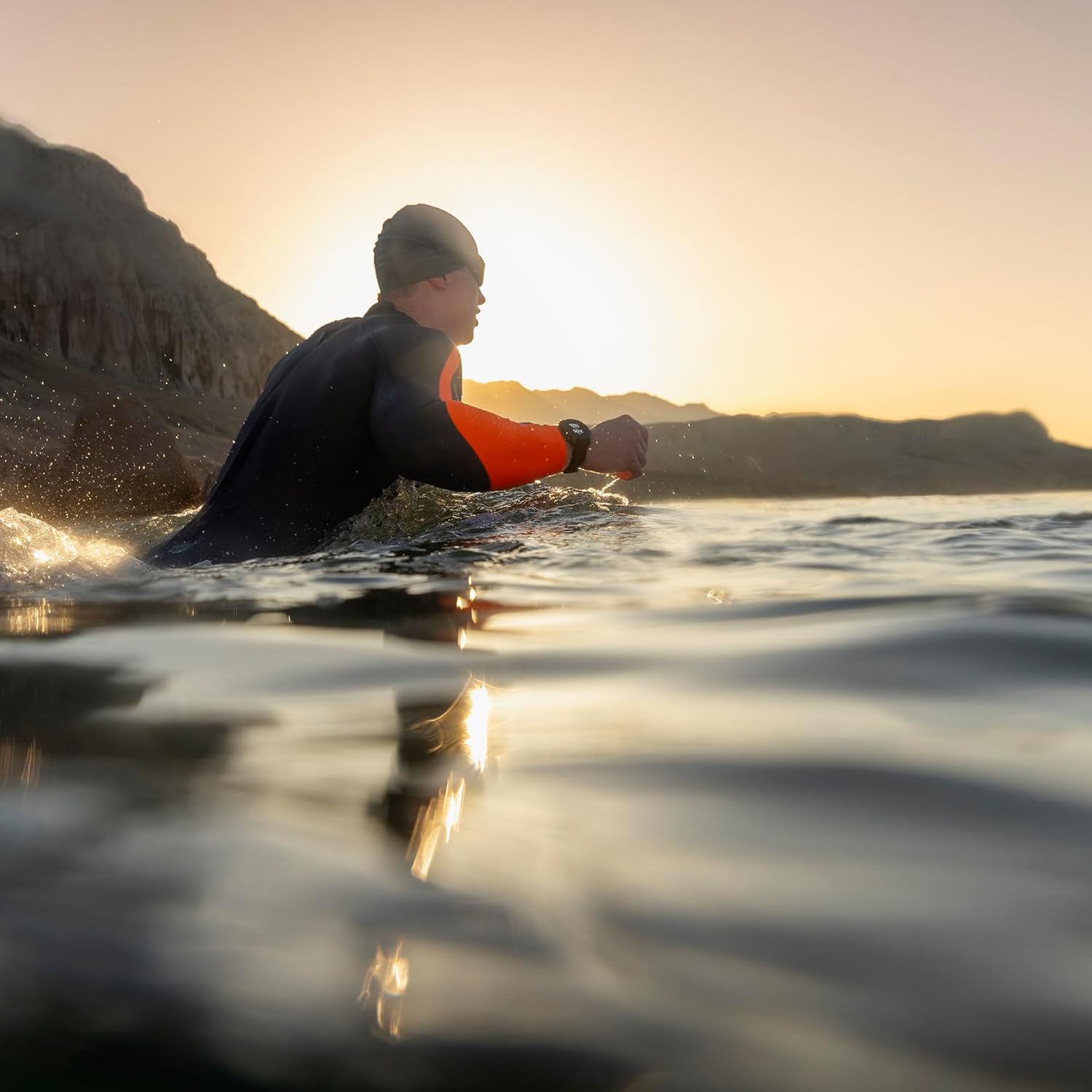 Garmin fēnix® 8 – 51 mm, AMOLED, Sapphire, Premium Multisport GPS Smartwatch, Long-Lasting Battery Life, Dive-Rated, Built-in LED Flashlight, Titanium with Spark Orange/Graphite Band